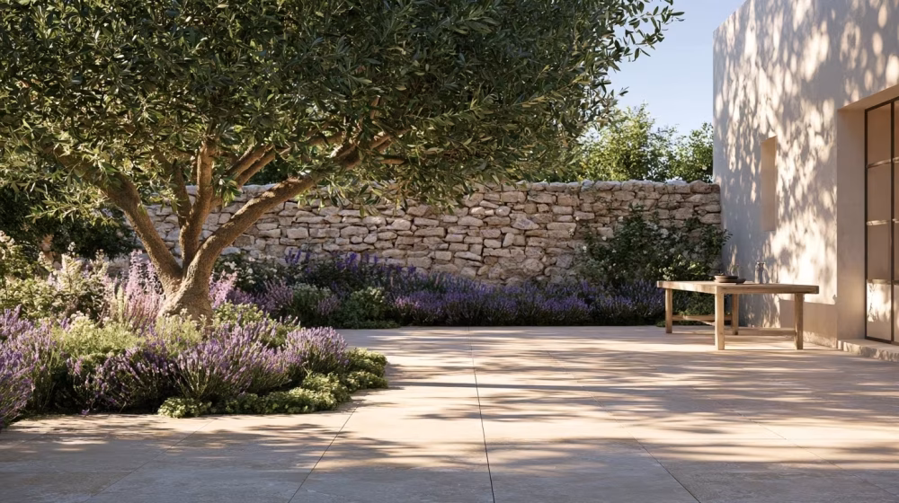 Carrelage de terrasse en Provence : résister aux fortes chaleurs
